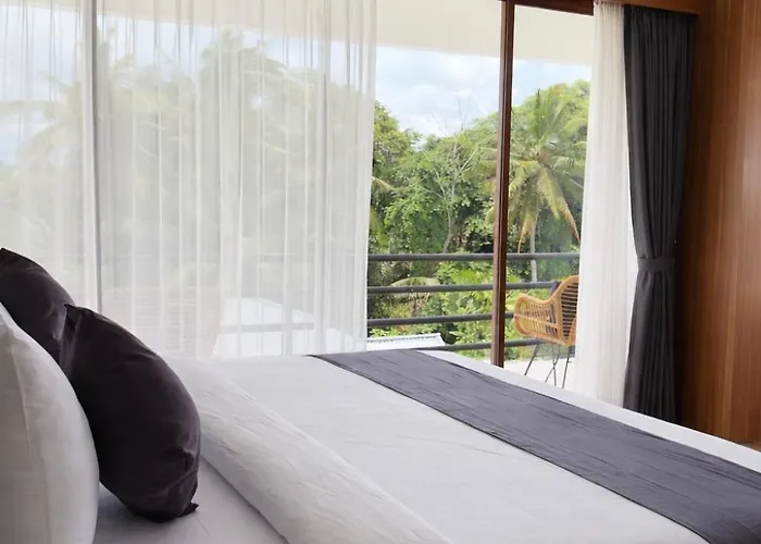 Rendezvous Wellness &